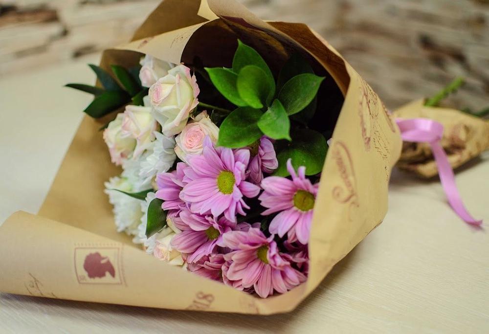 Букет цветов из: Розы и Хризантемы в Суоярви