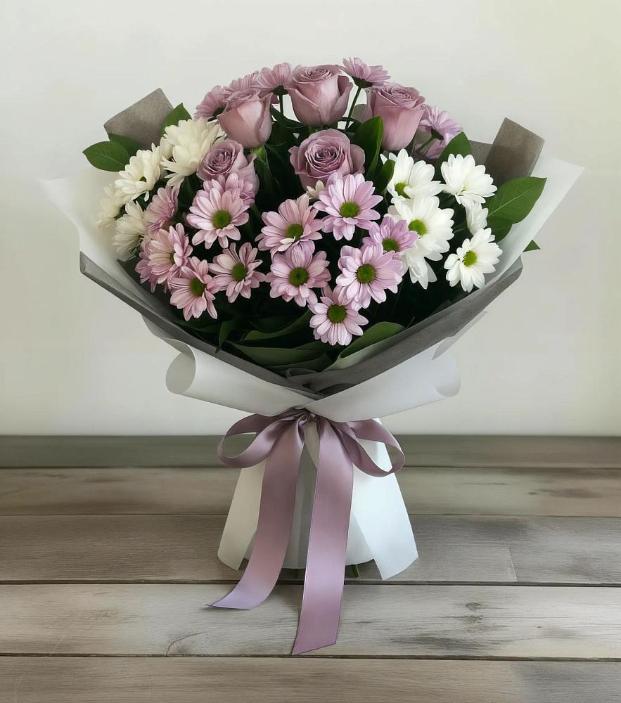 Букет цветов из: Хризантемы и Розы в Суоярви