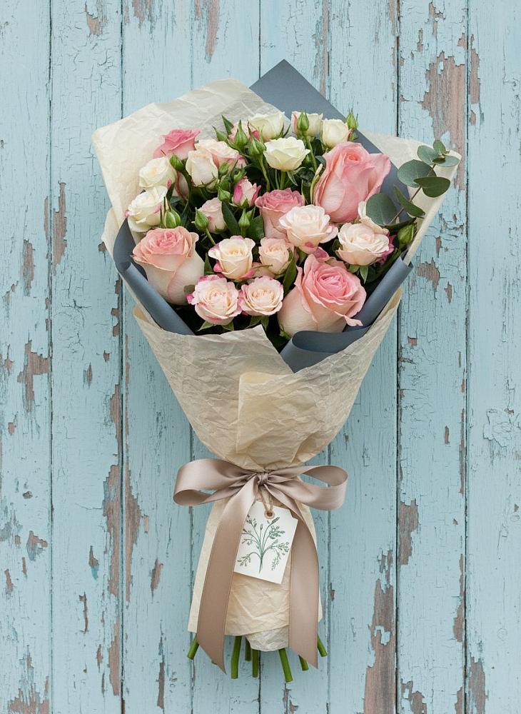 Букет цветов из: Розы в Суоярви