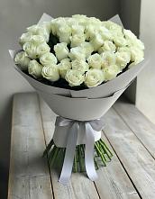 Букет 35 Белых роз в Суоярви