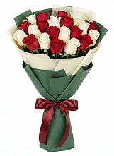 Букет Микс из красных и белых роз #REPLACE_PRED# Суоярви