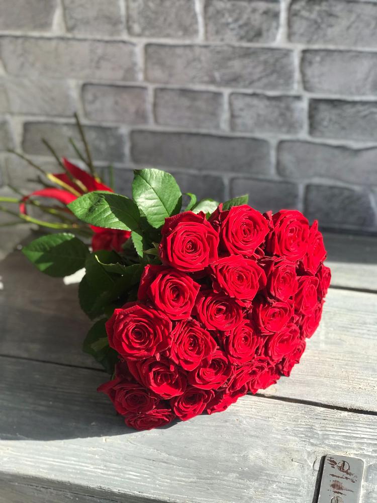 Букет Красные розы Фридом в Суоярви