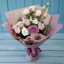 Букет цветов из:  Розы и Лизиантусы в Суоярви