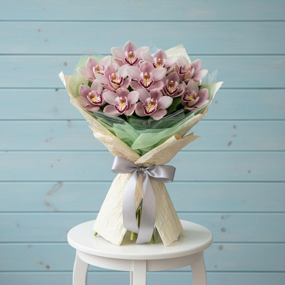 Букет цветов из: Орхидеи и Розы в Суоярви