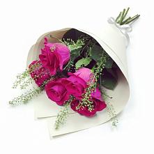 Букет цветов из:  Розы в Суоярви