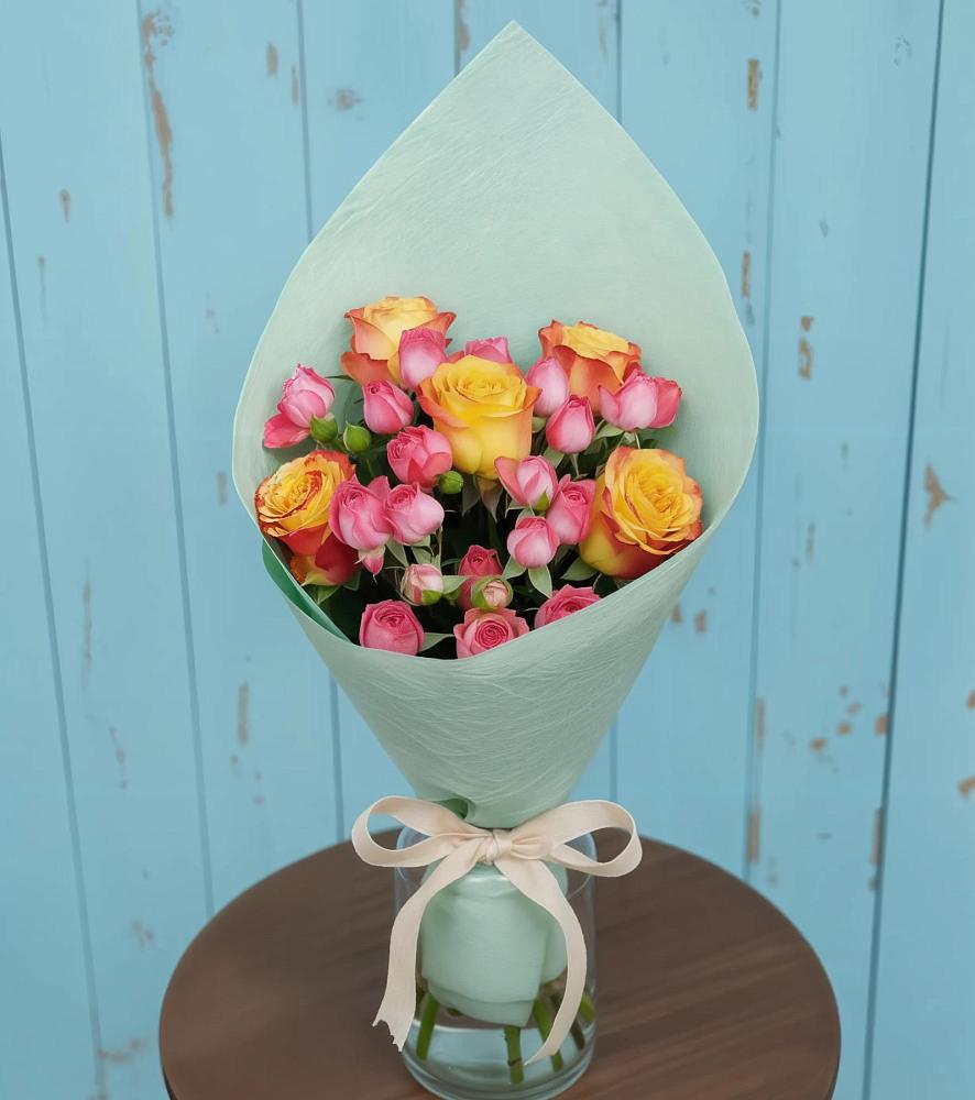 Букет цветов из: Розы в Суоярви