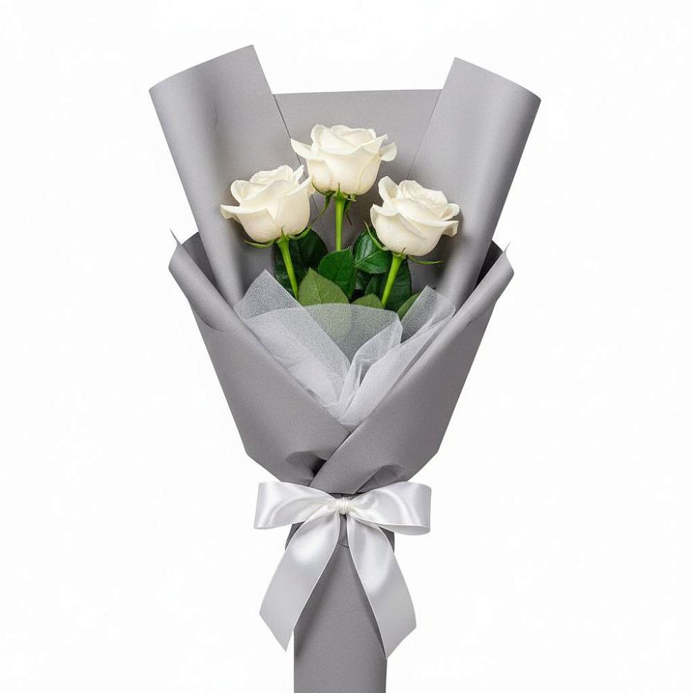 Букет 3 белые розы в Суоярви