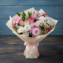 Букет цветов из:  Хризантемы, Альстромерии и Розы в Суоярви