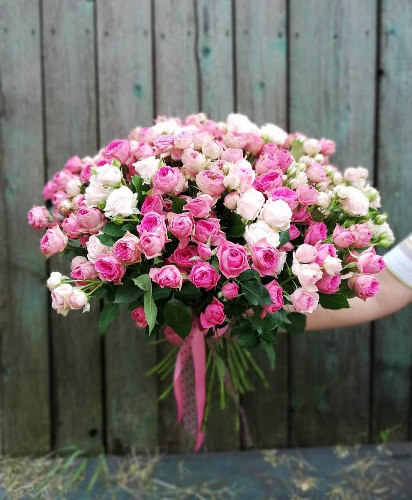 Букет Розовые кустовые розы Натали и Лав Лидия в Суоярви