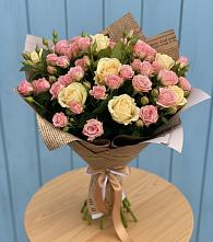 Букет цветов из:  Розы в Суоярви