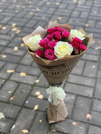 Букет цветов из: Розы в Суоярви