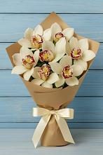 Букет цветов из:  Орхидеи и Розы в Суоярви